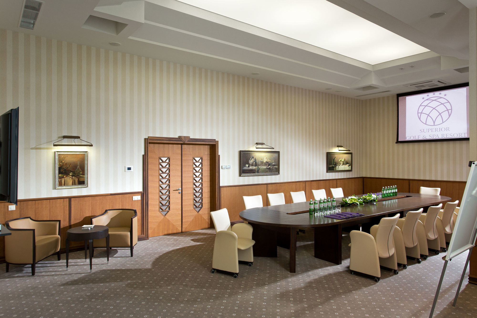 Superior Golf And Spa Resort ハルキウ エクステリア 写真